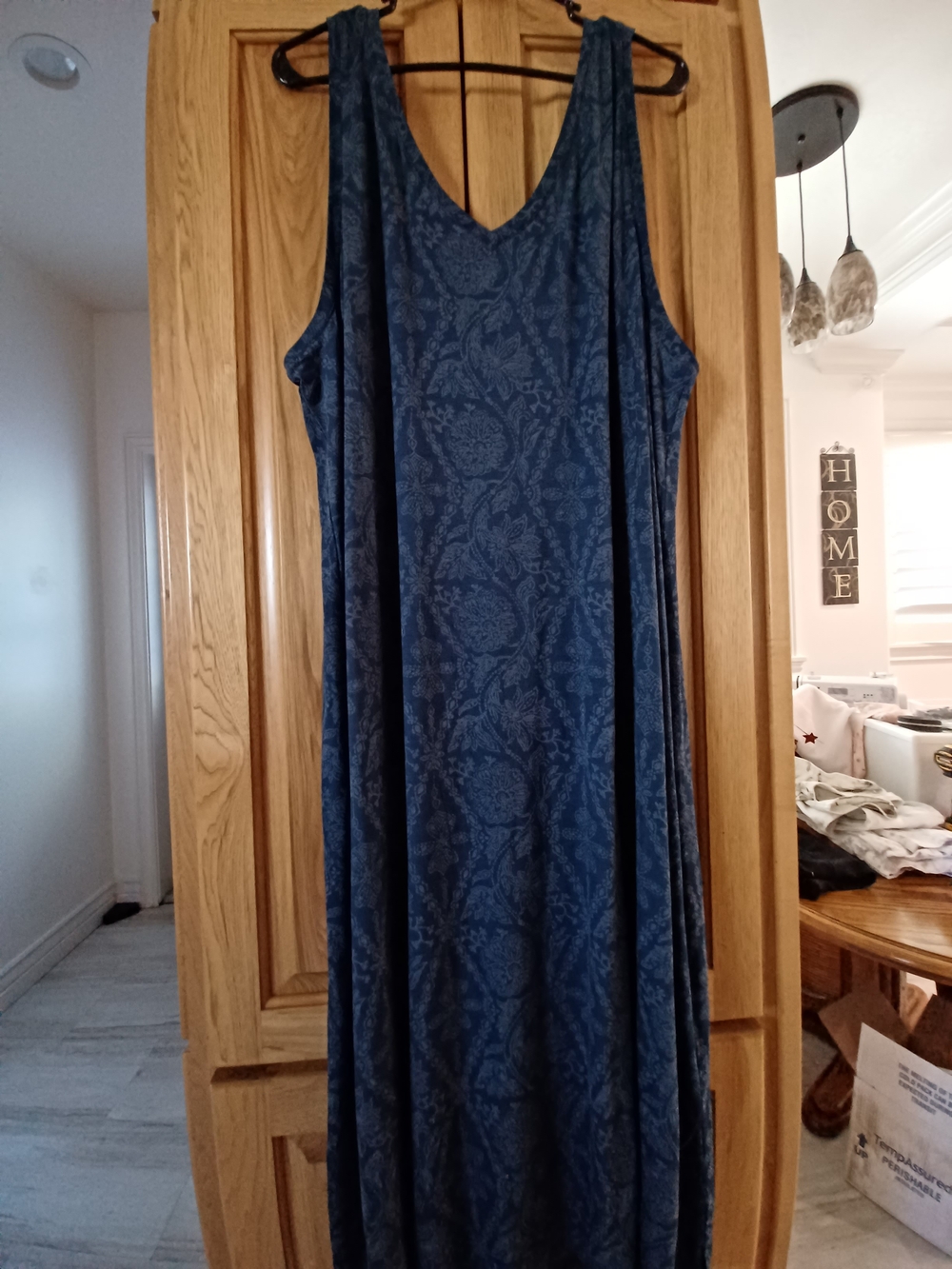 Sleeveless Blue Patterned Maxi Dress